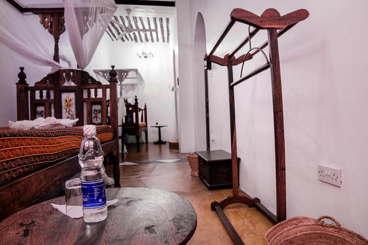 Отель Coffee House 3*